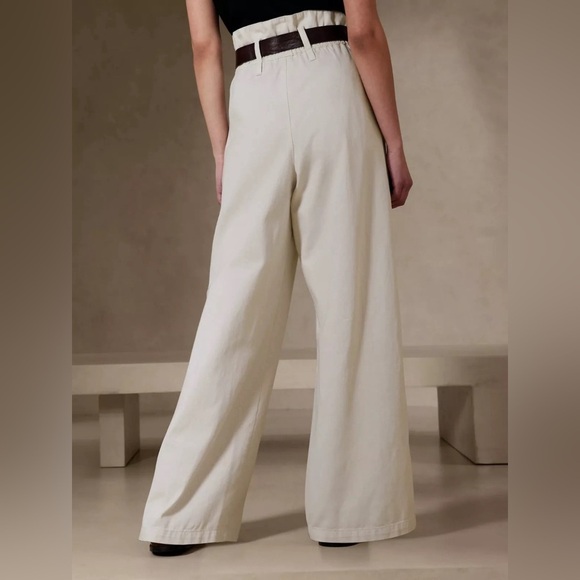 NWT Banana Republic Evie Wide Leg Paperbag Pant Size 12. (580446) - Picture 2 of 9